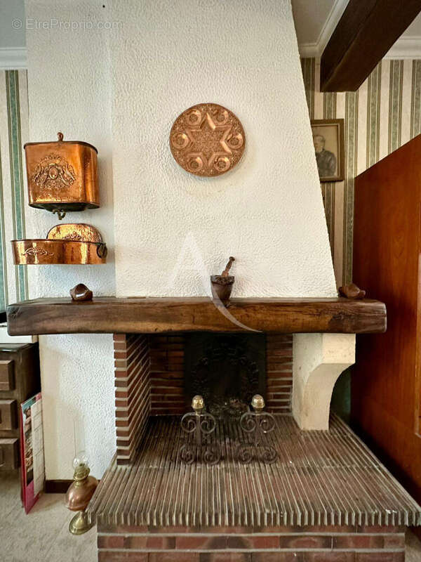 Maison à MAINVILLIERS