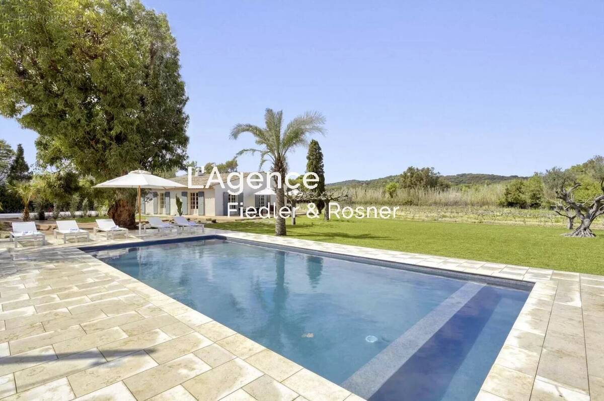 Maison à RAMATUELLE