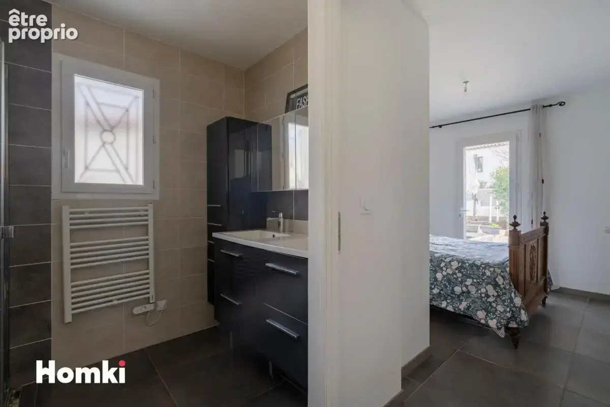 Maison/Villa T5 de 118m² à Marseille 13011 - photo 8