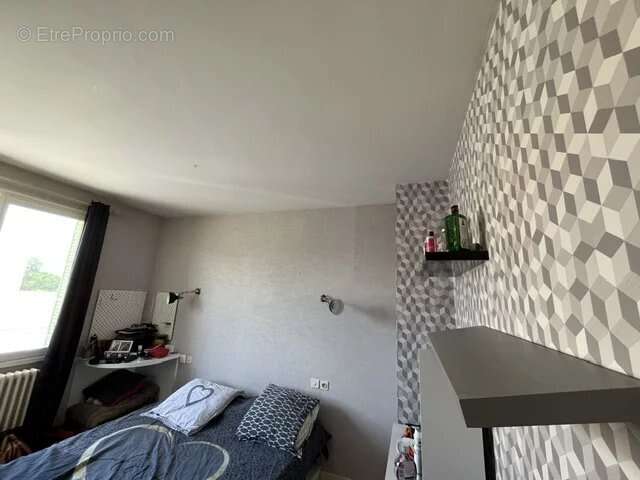 Grande maison et son terrain. Possibilité de 2 logements! - photo 13