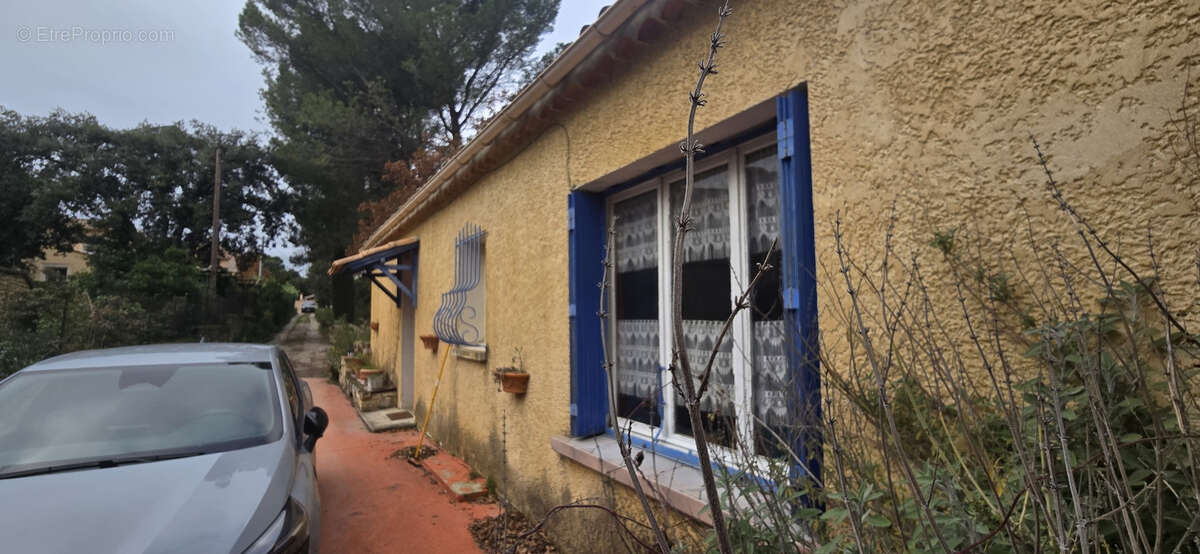 Maison à CHATEAUNEUF-DE-GADAGNE