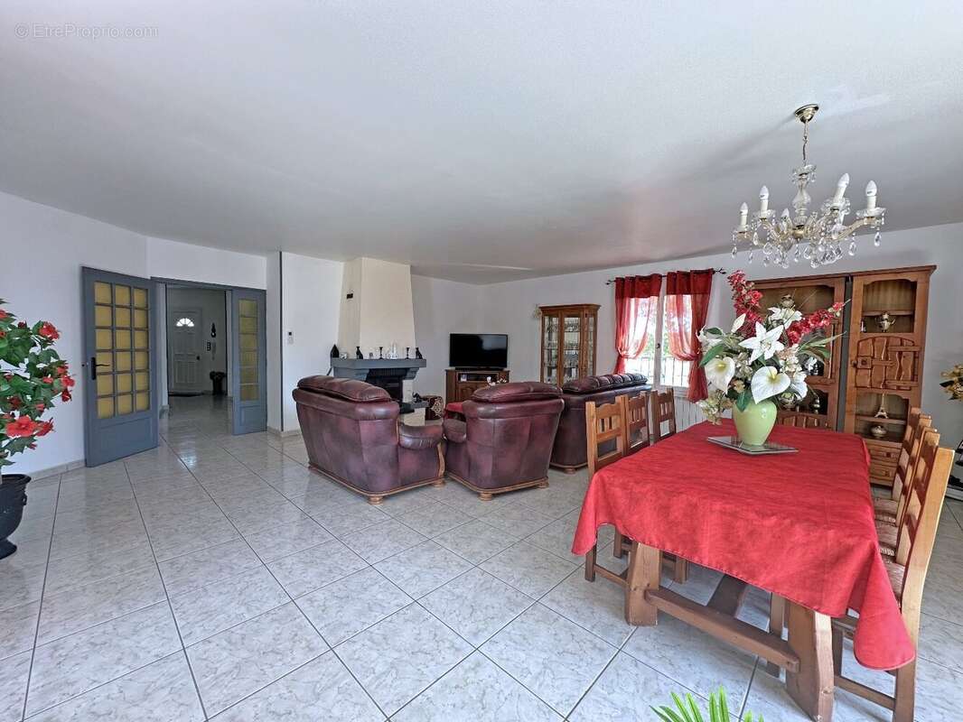 Appartement à NIMES