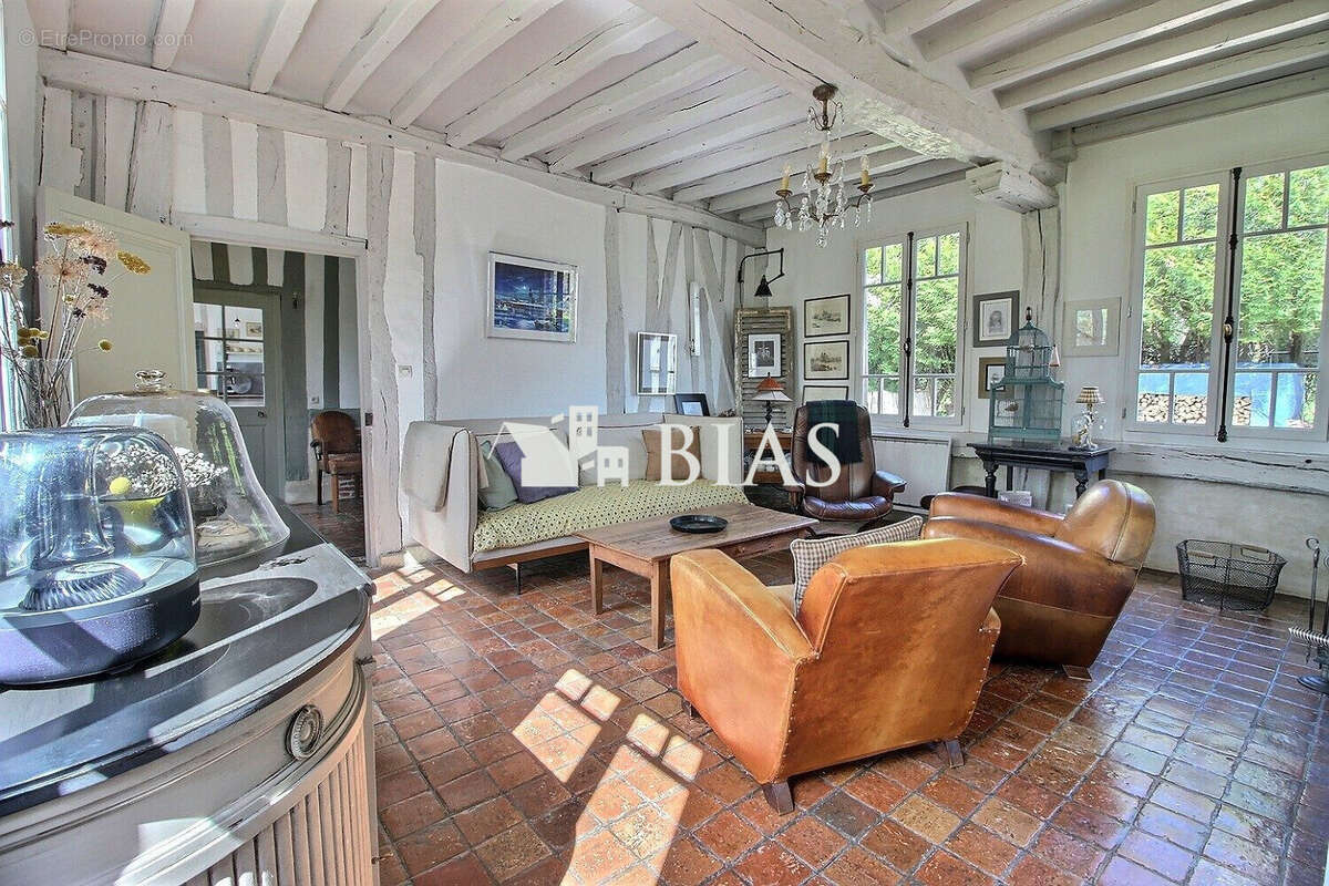 Maison à VOISCREVILLE