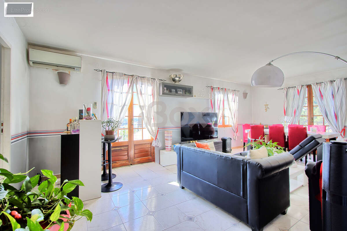 Appartement à LA GARDE