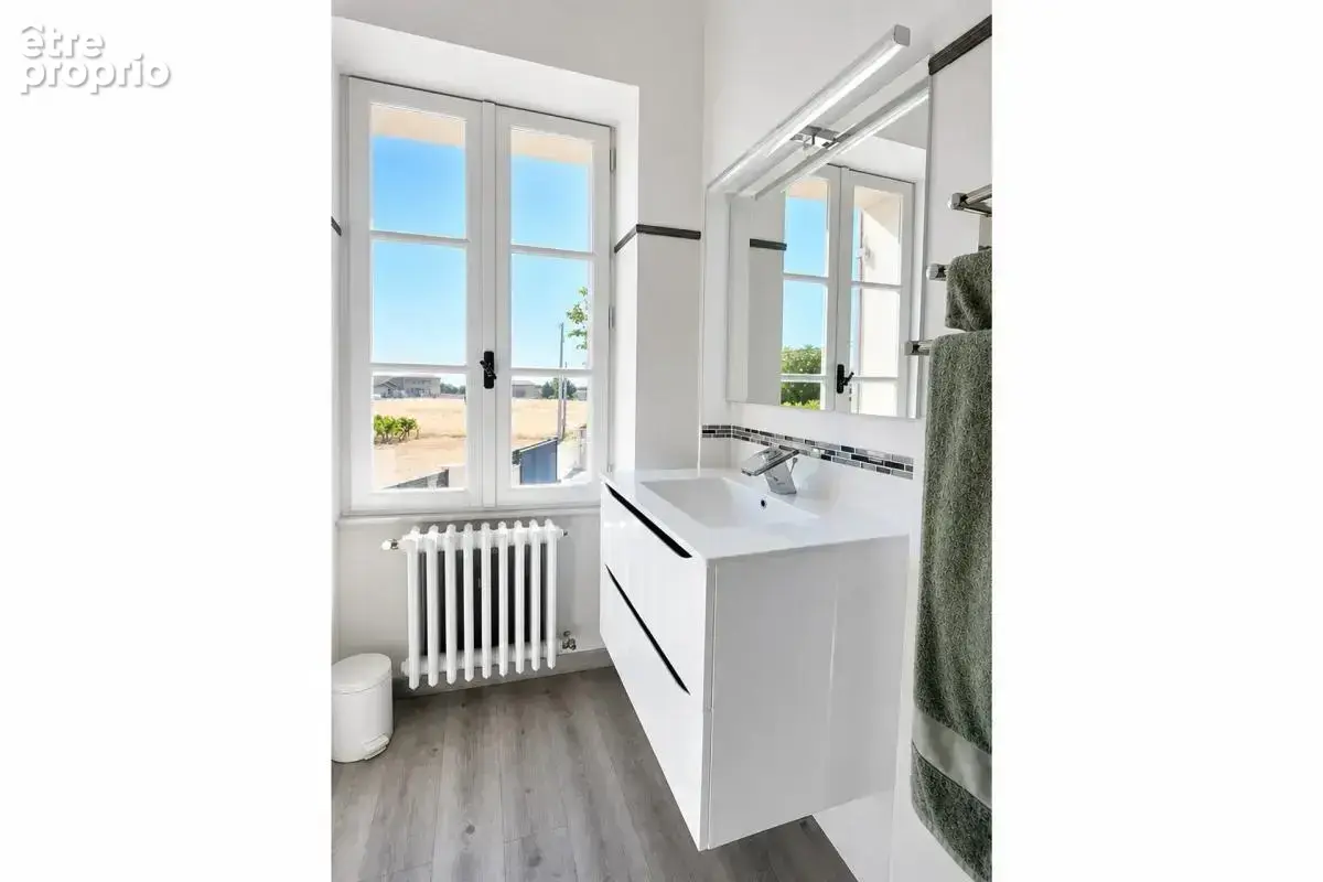 Maison de 8 pièces de 280 m² à Puisseguin - photo 14