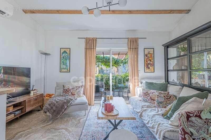 Maison à MOUGINS