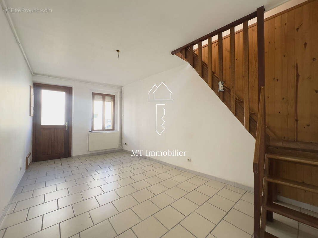 Maison 51 m² à Montreuil  - photo 3
