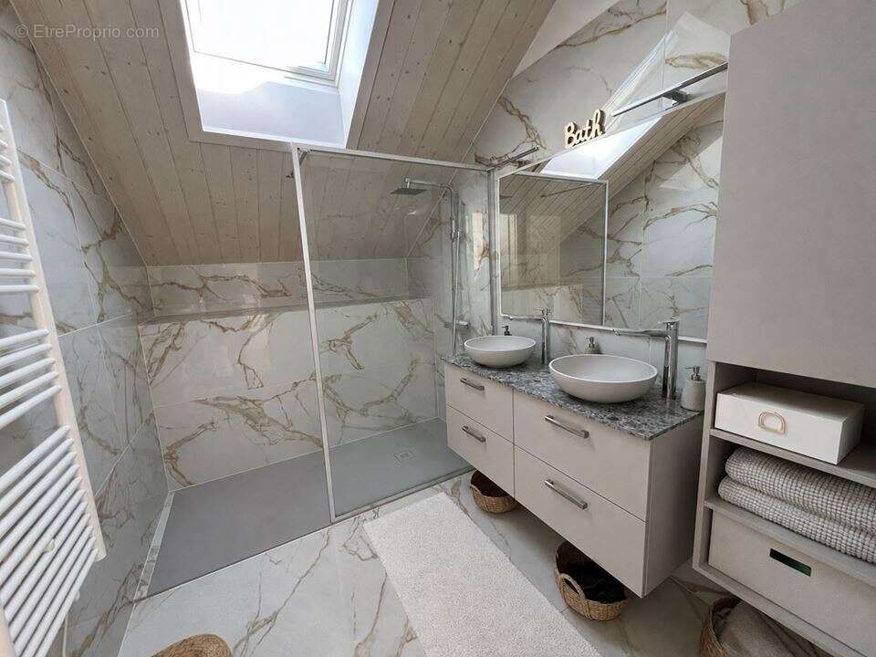 Maison 136 m² à Sillingy  - photo 8