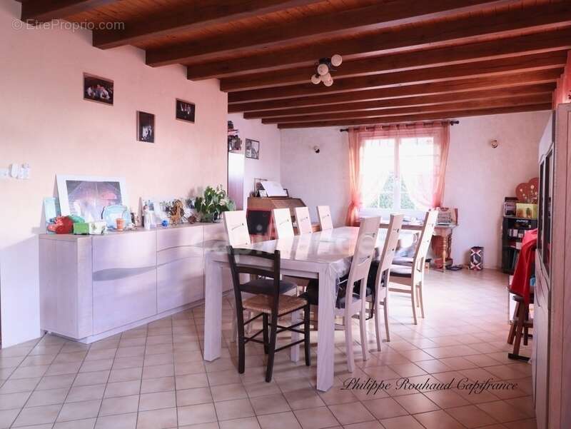 Maison à SAINT-HILAIRE-DE-VOUST