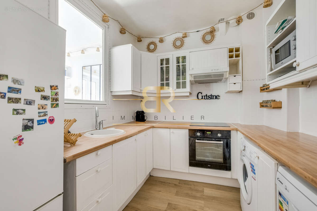 Appartement à PARIS-9E