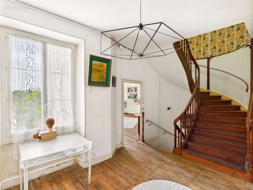 Maison à RUFFEC