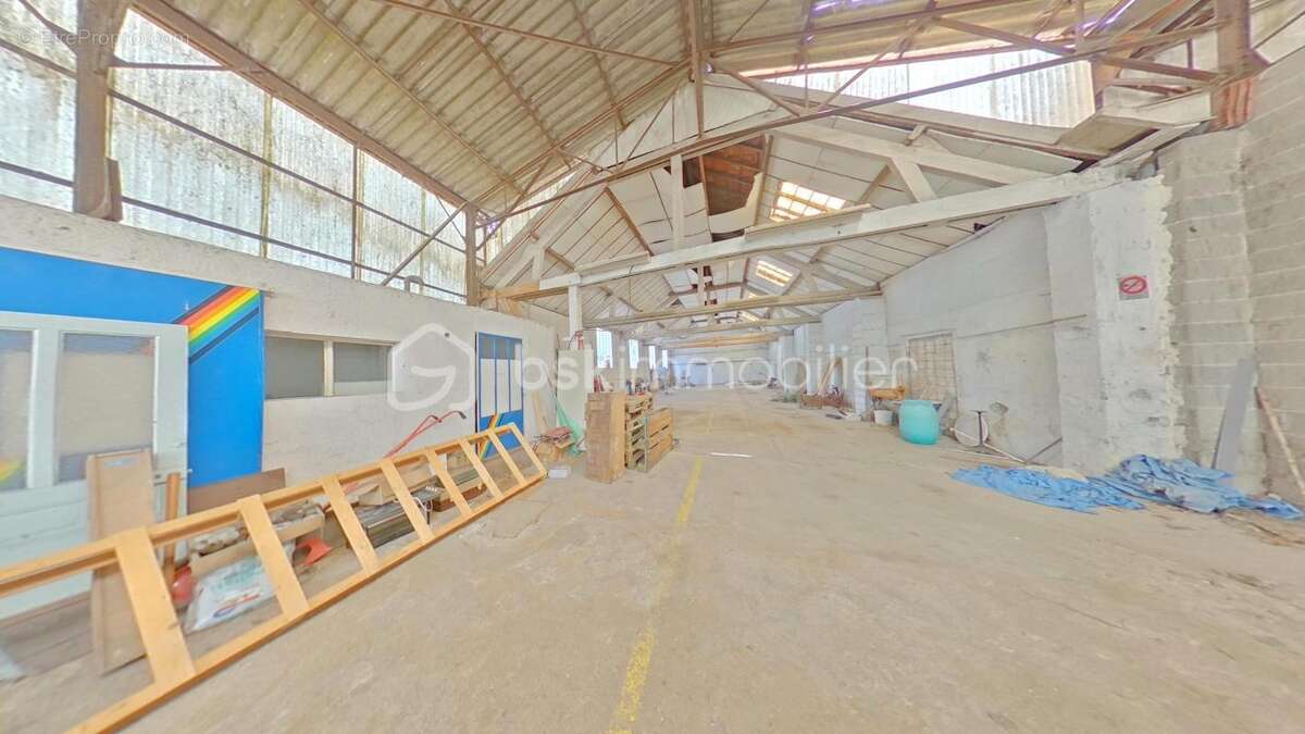 Parking à BRAY-SUR-SEINE