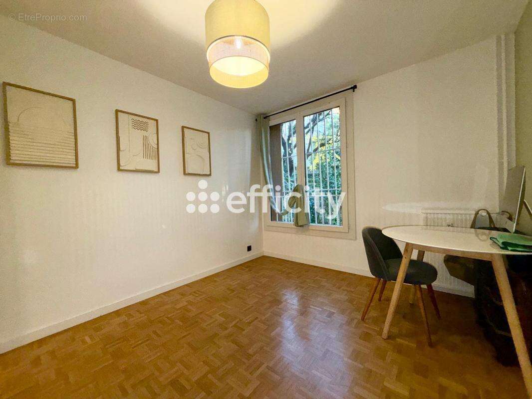 Appartement à MARSEILLE-12E