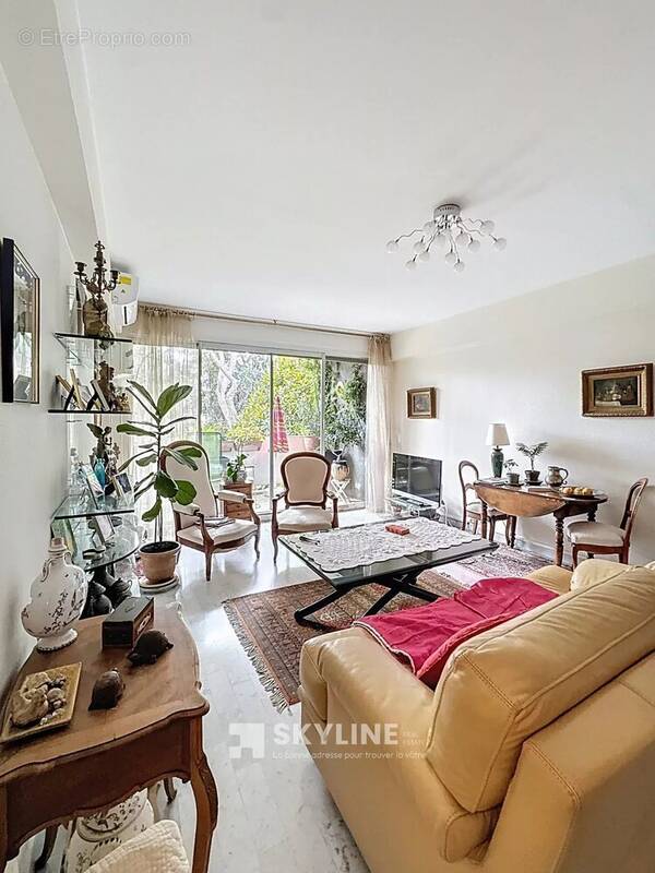 Appartement à MARSEILLE-8E