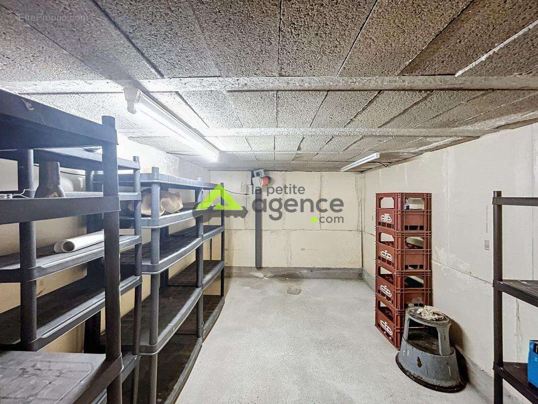 Maison à LAVAVEIX-LES-MINES