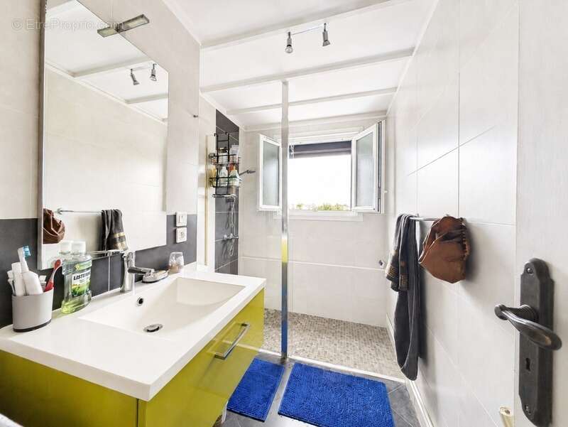 Appartement T4 avec vue dégagée - Faibles charges - photo 3