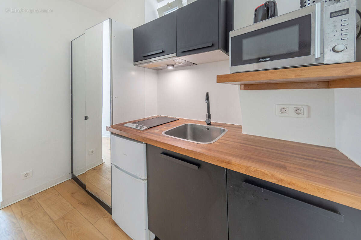 Appartement à PARIS-10E