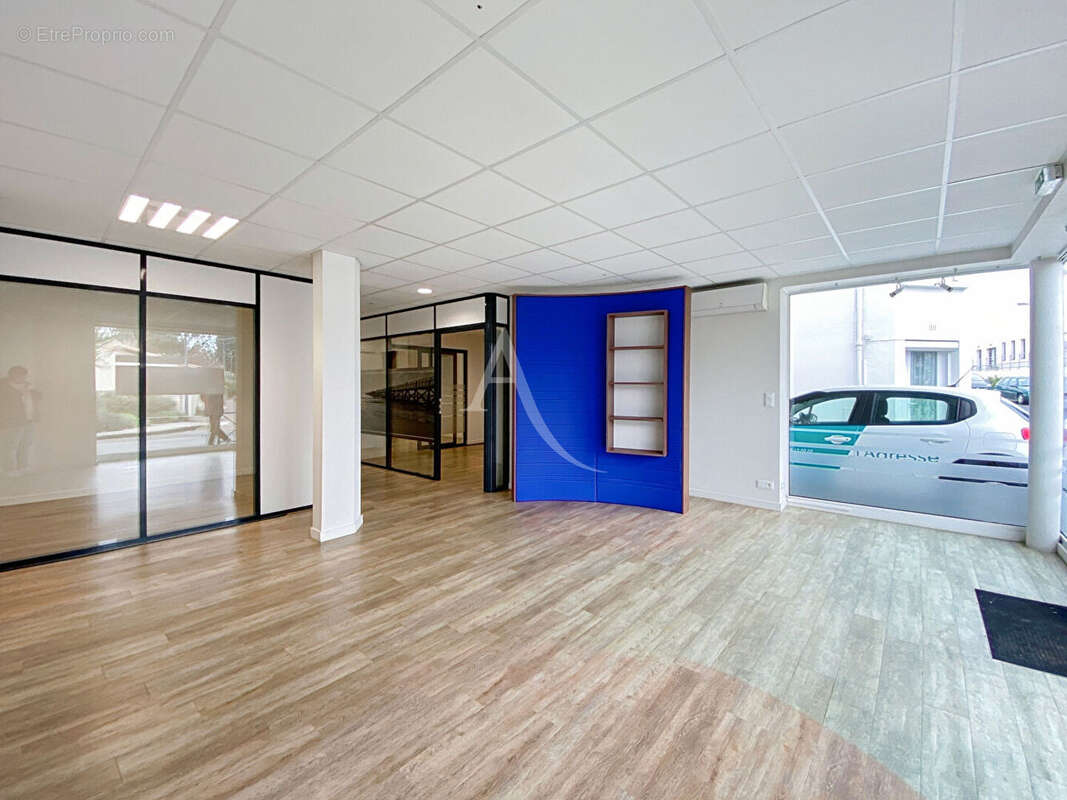 Commerce à SAINT-JEAN-DE-MONTS