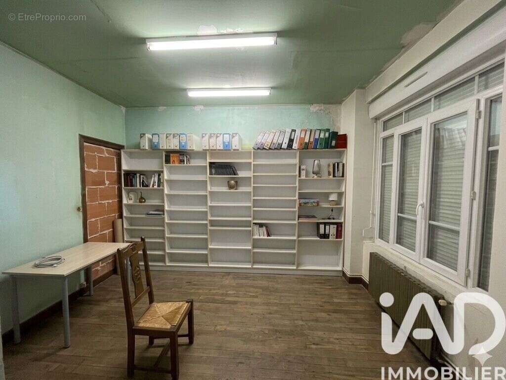 Photo 9
