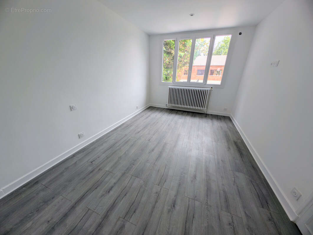 Maison à SAINT-ANDRE-LES-VERGERS