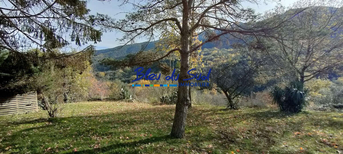 Vu est - Maison à ESTOHER