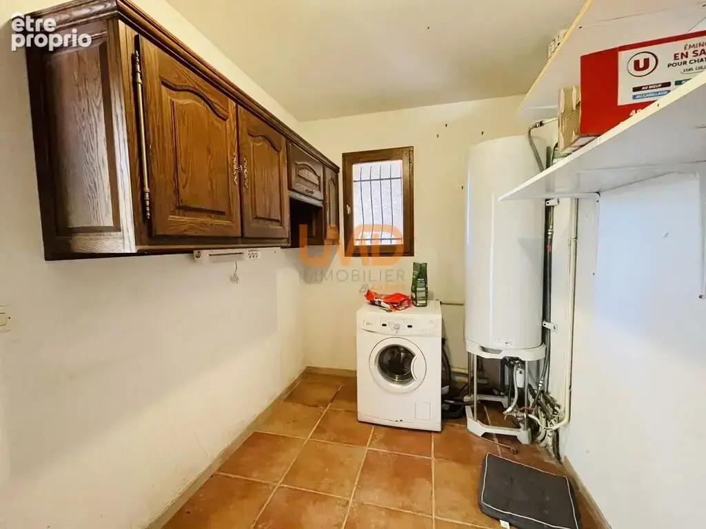 Propriété T5 avec piscine, parc, garages - photo 14
