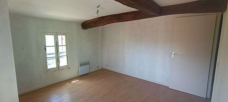 Maison à vendre 4 pièces + grange SAINT CHRISTOPHE DE DOUBLE (33) - photo 18