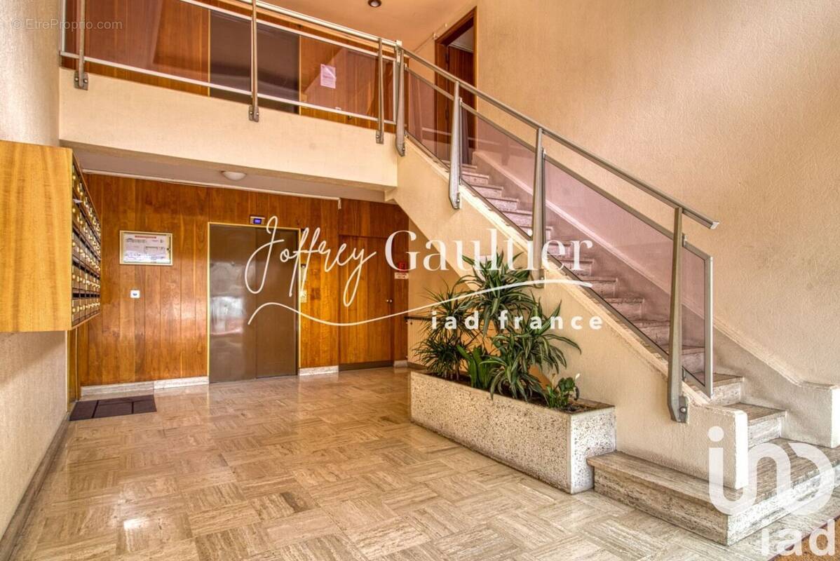 Photo 1 - Appartement à POISSY