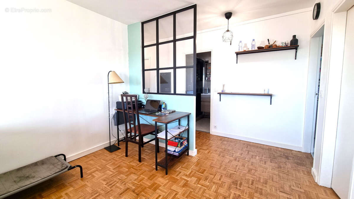 Appartement à HOUILLES