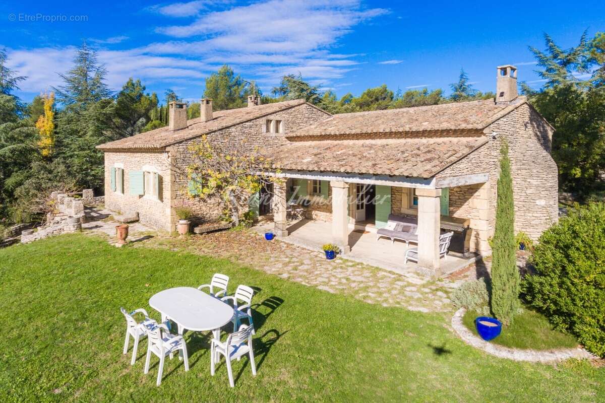 Maison à CABRIERES-D'AVIGNON