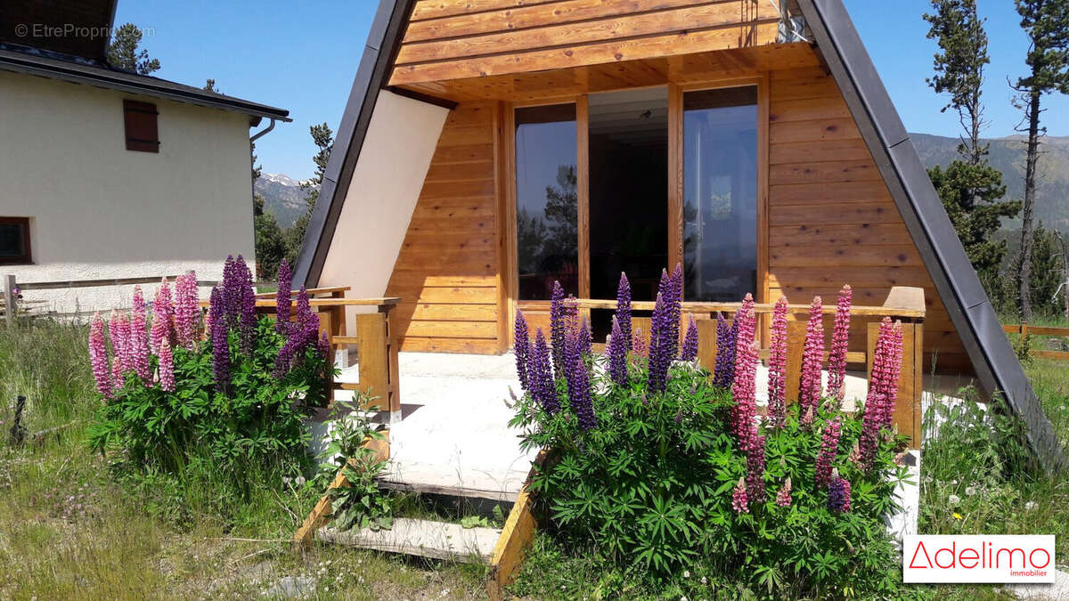 Maison à LES ANGLES