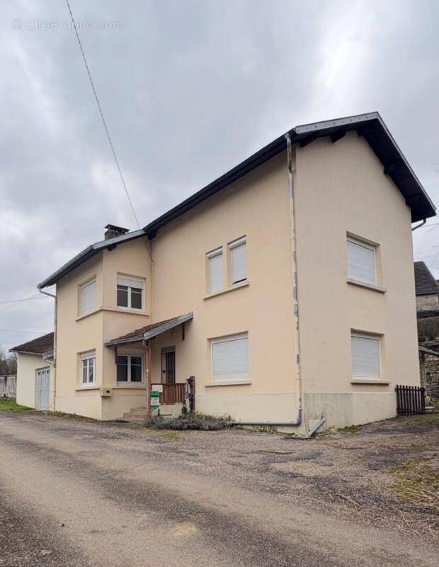 Maison à CHOYE