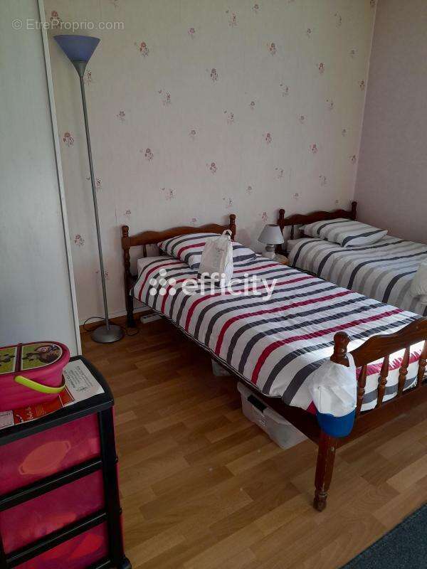 Maison à OZOIR-LA-FERRIERE