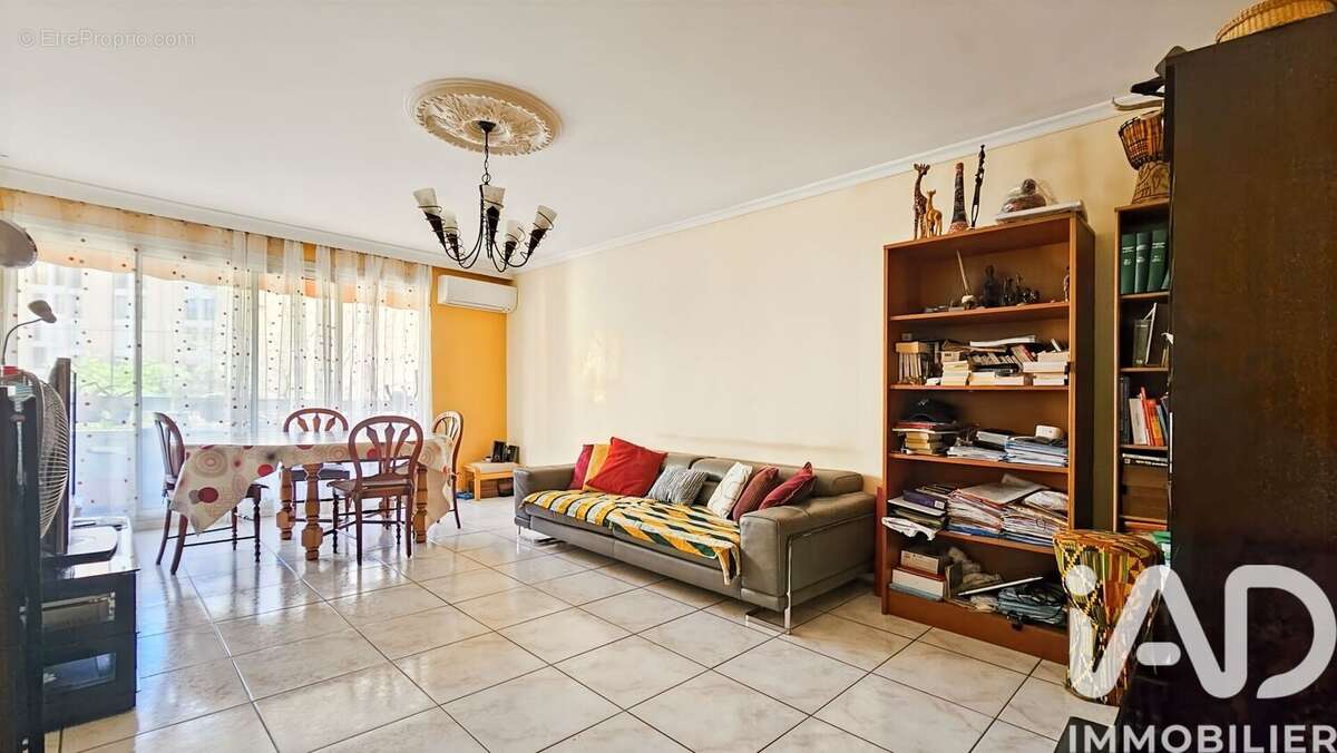 Photo 5 - Appartement à MARSEILLE-4E