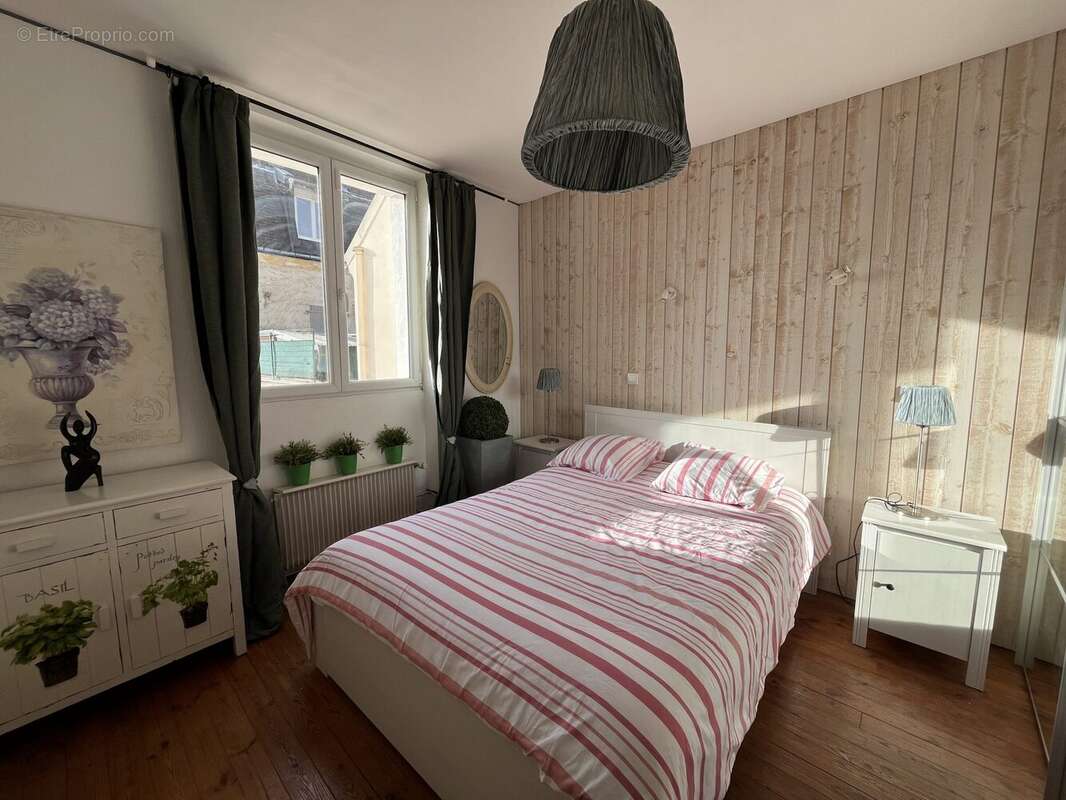 Maison à LA FRETTE-SUR-SEINE