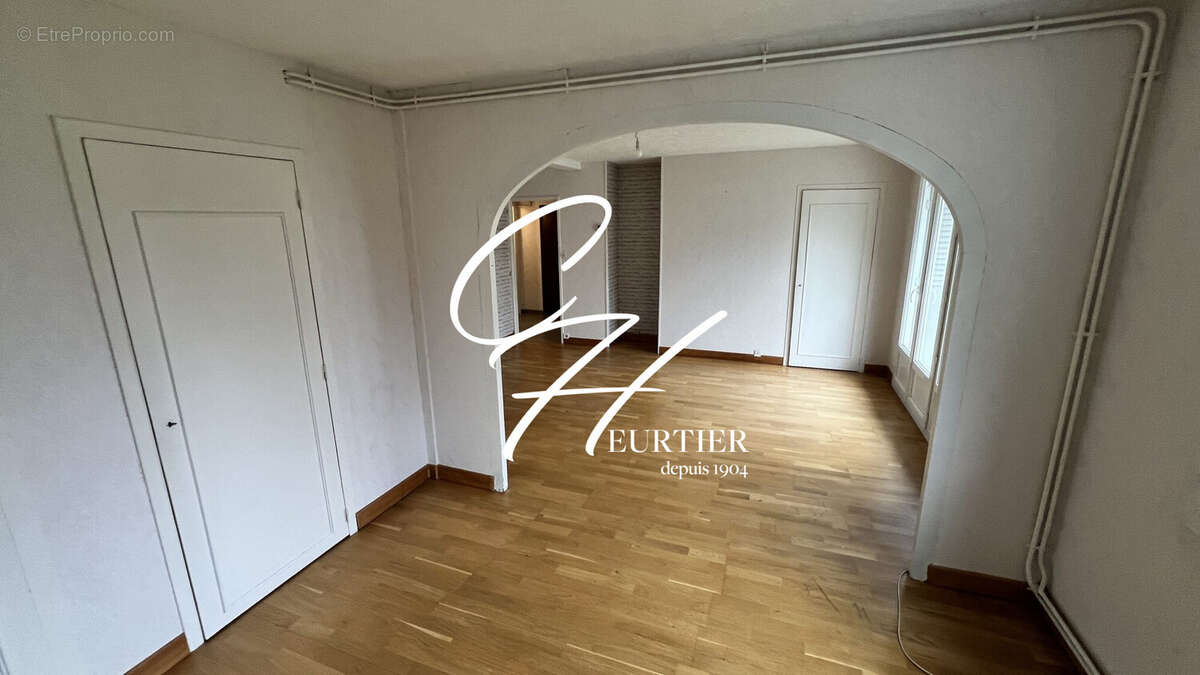 Appartement à SEYSSINET-PARISET