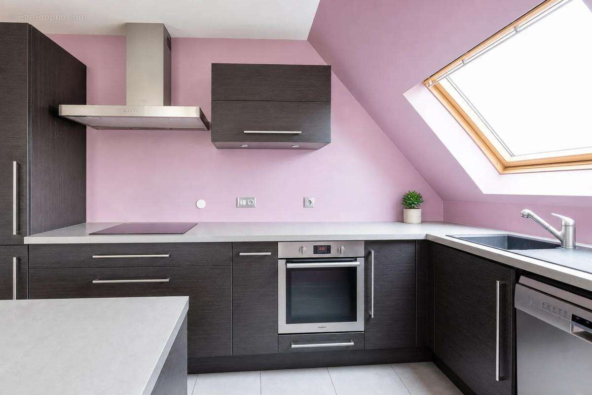 Duplex lumineux de 106 m² loué à Sannois - photo 2