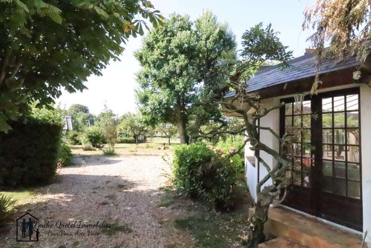 Maison à LA HARENGERE