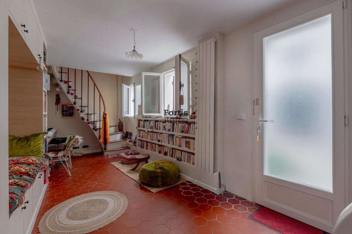 Paris 2 - appartement 46,68 m2 rue montmartre - photo 3