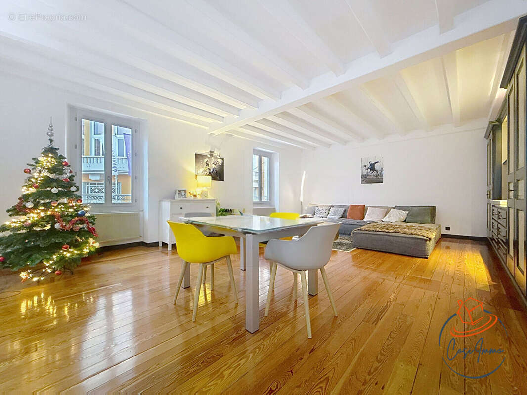 Appartement à BELLEGARDE-SUR-VALSERINE