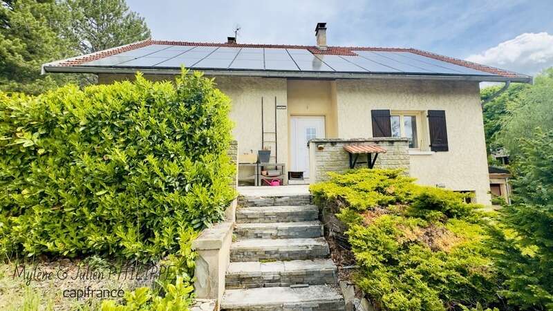 Maison à LA BATIE-NEUVE