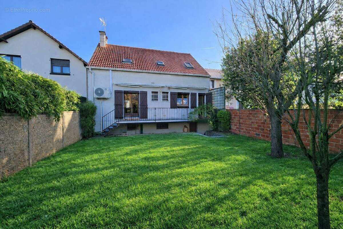 Maison à MAISONS-ALFORT