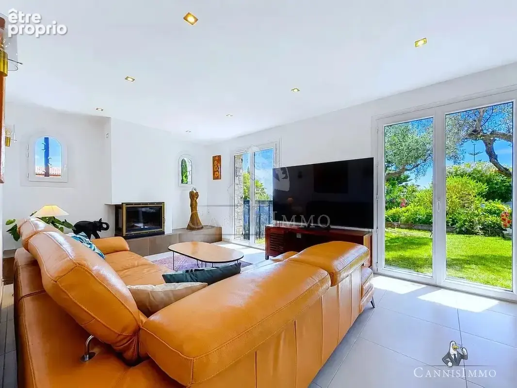 Maison provencale tanneron - piscine - vue verudre et montagne - photo 11