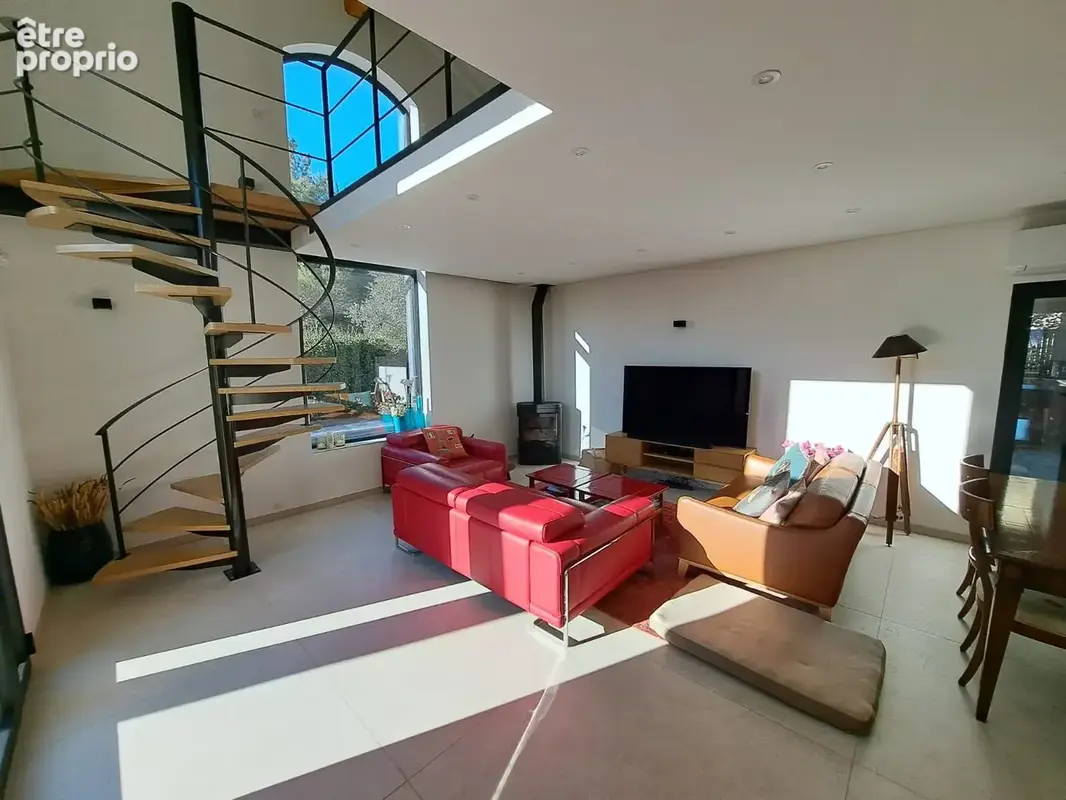 Maison 6 pièces 178 m² à vendre à Lourmarin (84160) - photo 5