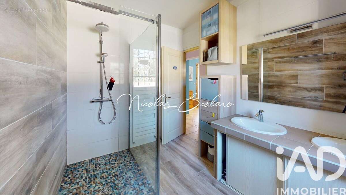 Photo 9 - Maison à CADENET