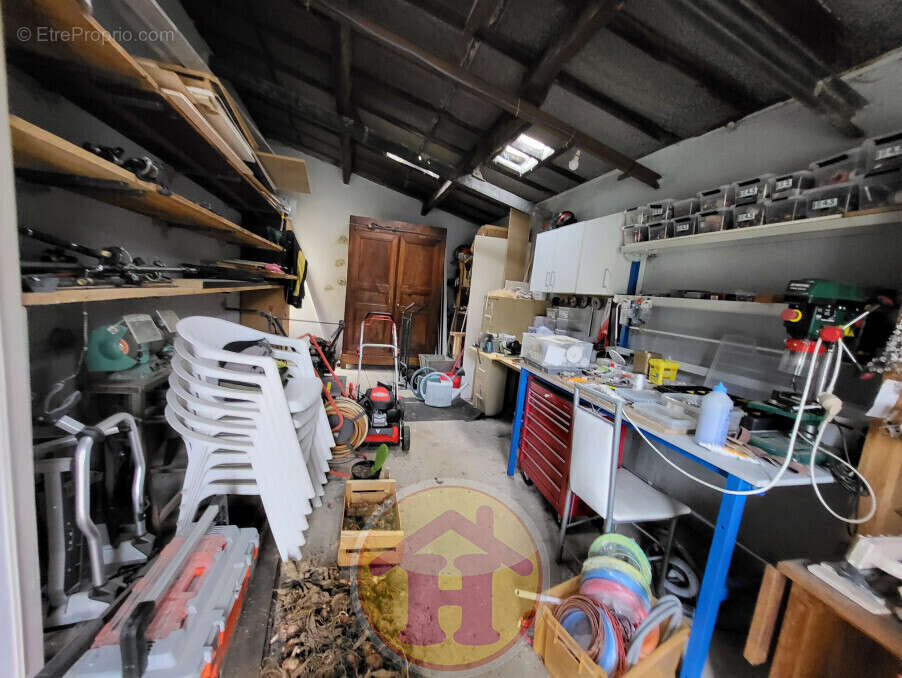 Maison à SAINT-JUNIEN