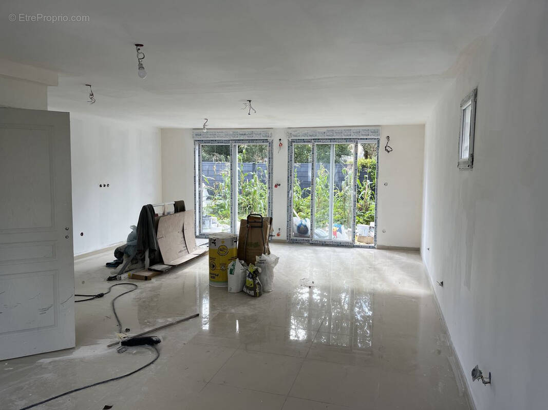 Maison à PIERRELAYE