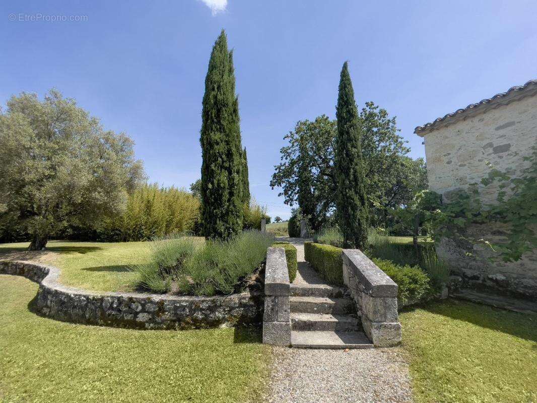 Maison à LECTOURE
