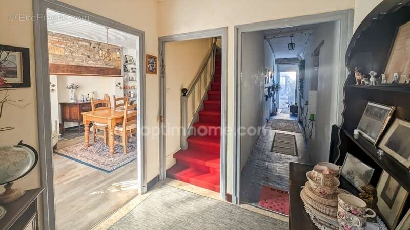 Maison à SAVIGNAC-LEDRIER