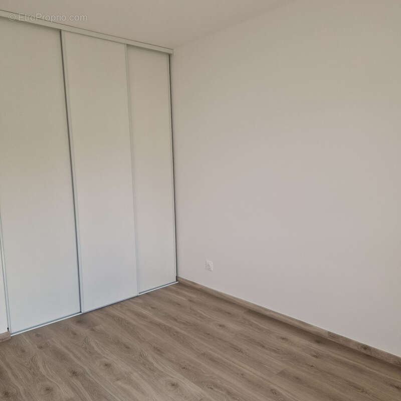 Appartement 2pp neuf avec grand balcon - photo 10
